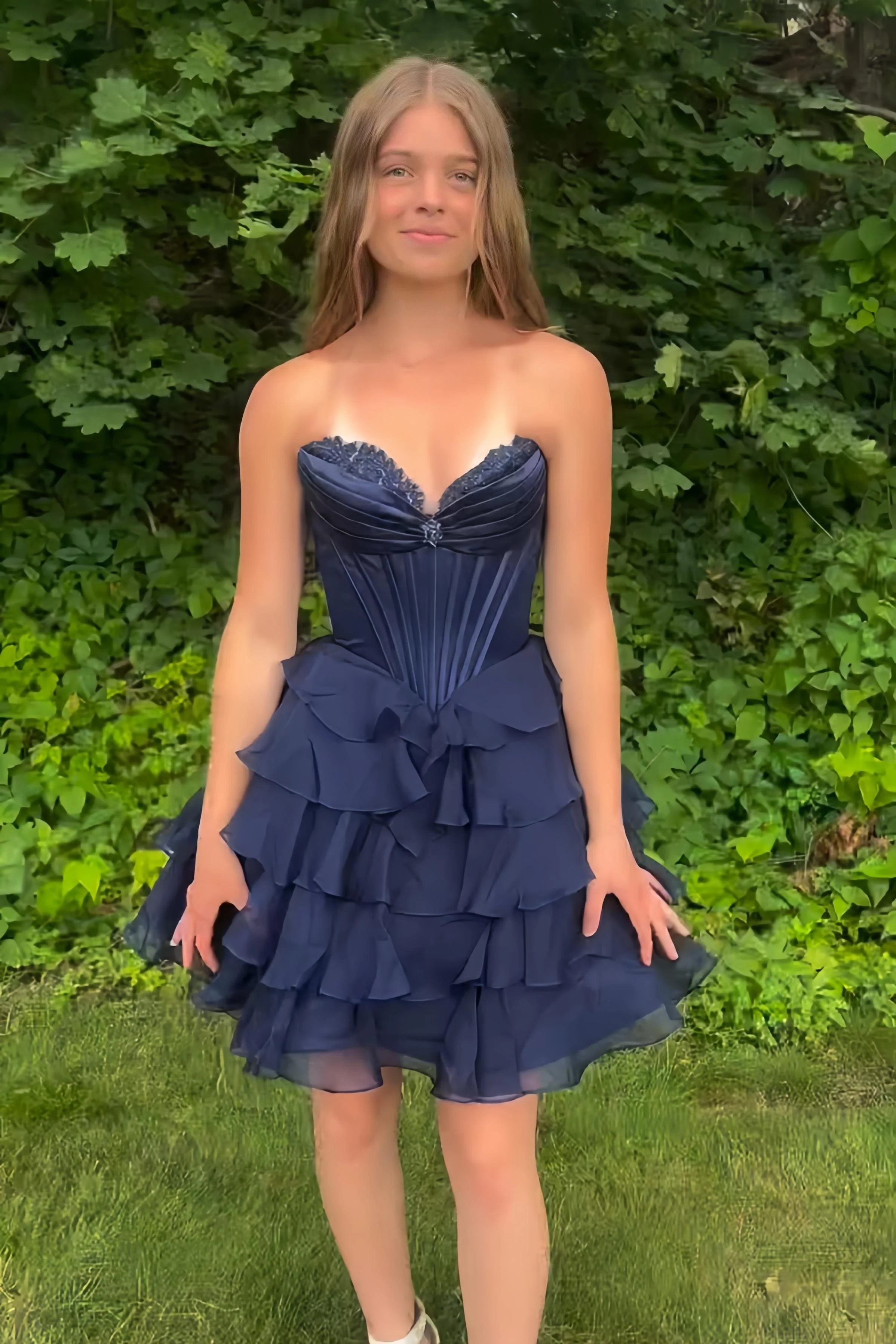 Appliques Neck Pink Corset Tiered Short Dress - Image 4