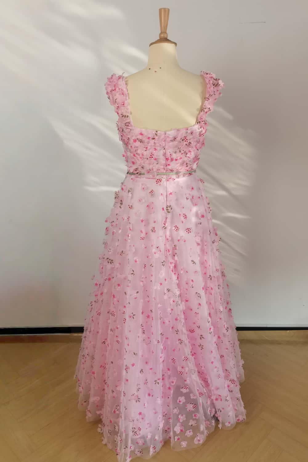 US 4 Cap Sleeves Pink Floral A-line Dress - Image 2