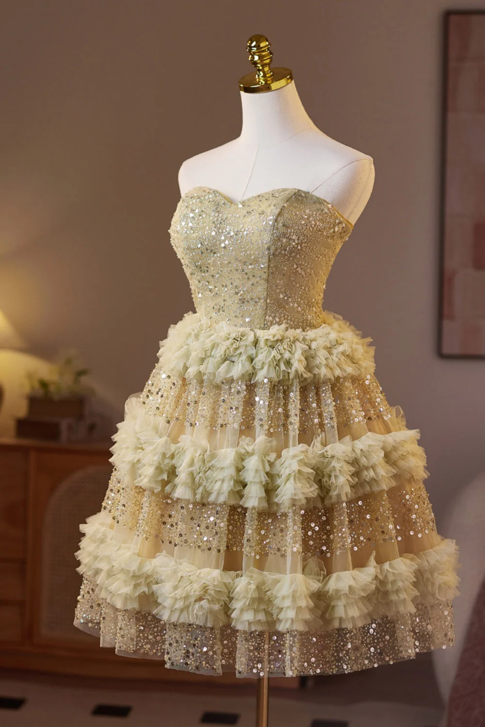 Golden Sweetheart Sequin Ruffle A-line Homecoming Dress - Image 3