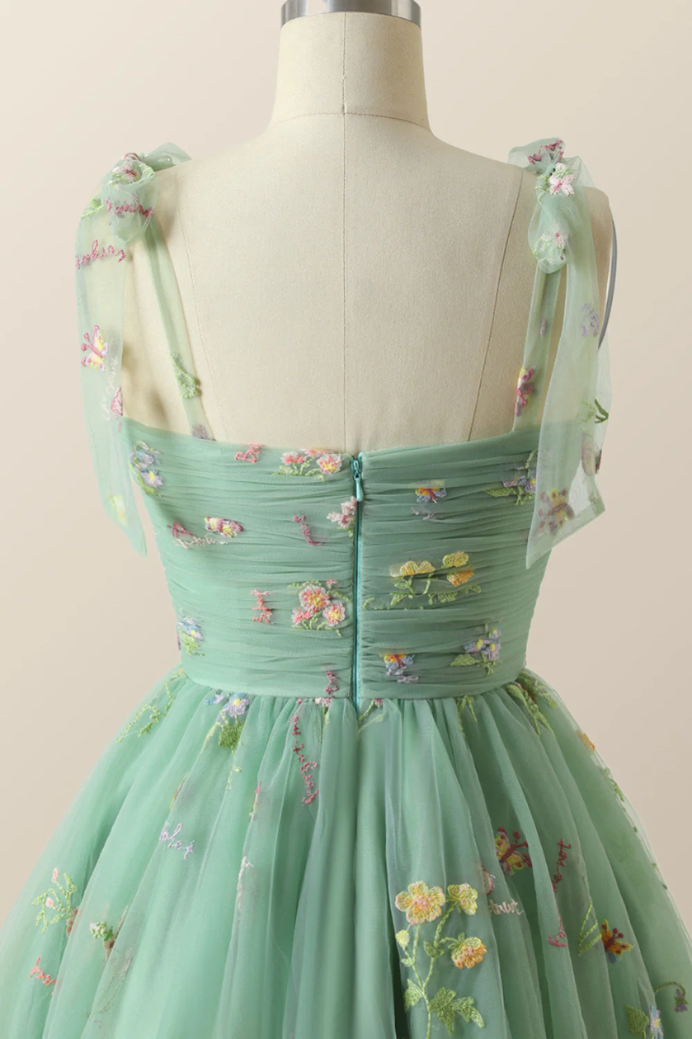 Green A-line Floral Embroidered Short Party Dress - Image 4