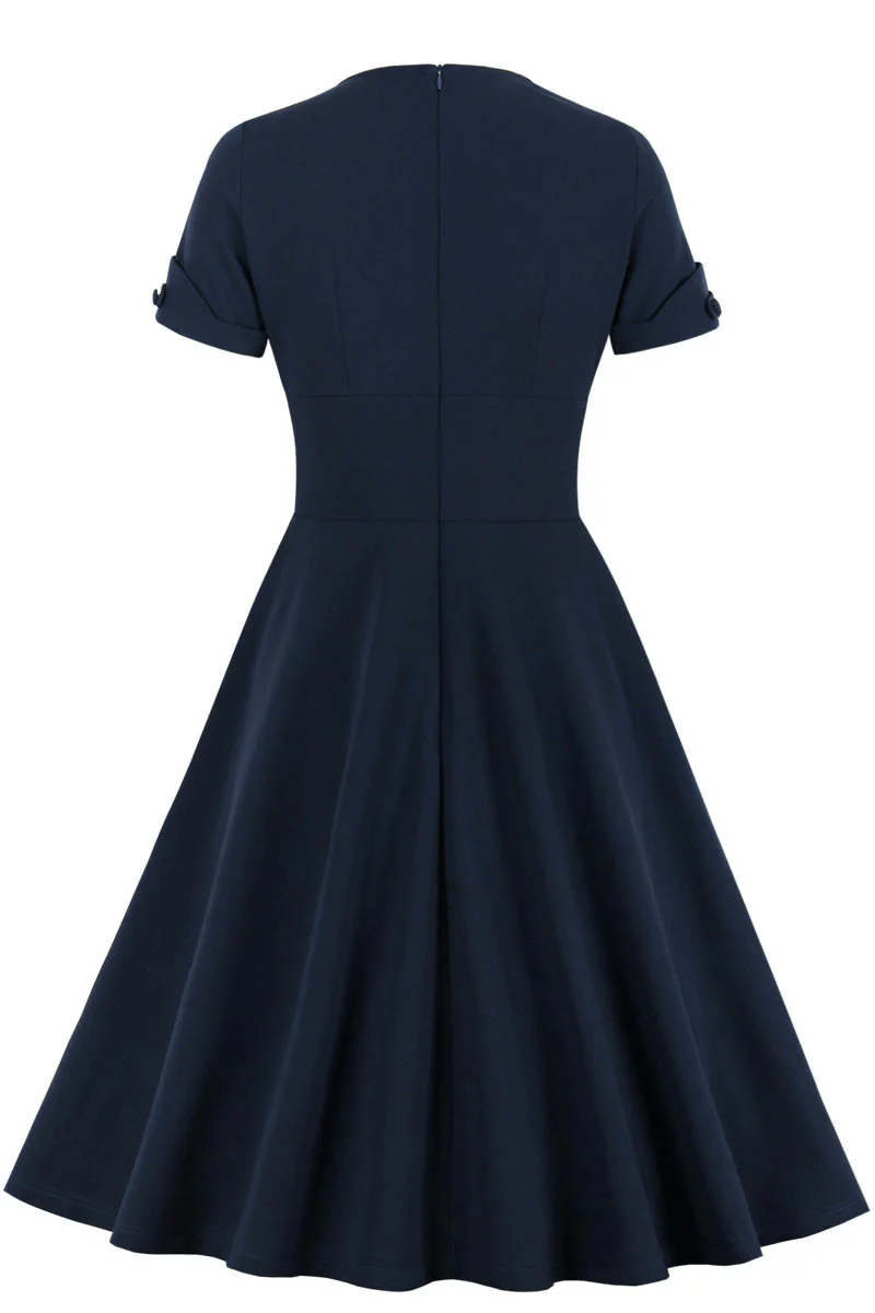 Green V Neck A-line Short Dress with Short Sleeves - Image 9