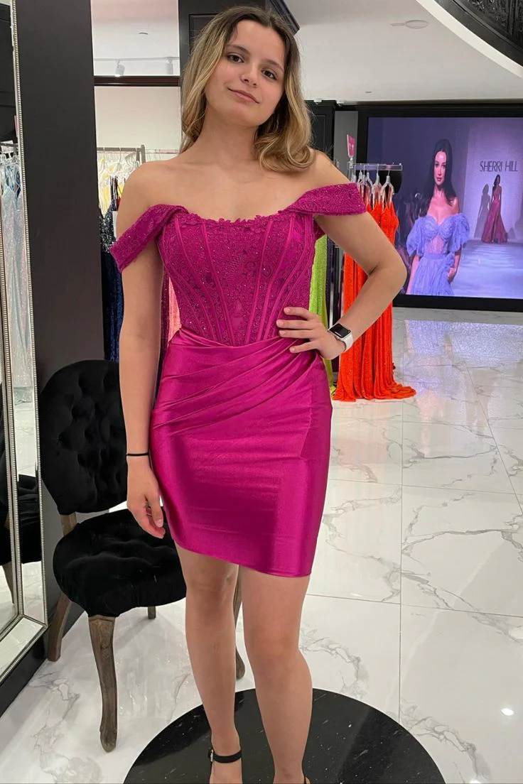 Off the Shoulder Red Ruched Tight Dress - Image 3