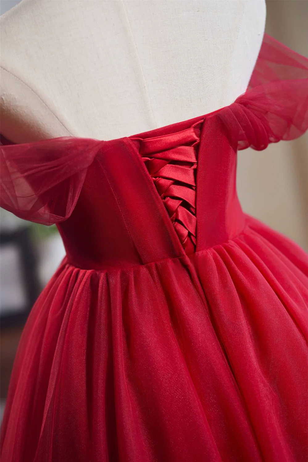 Off the Shoulder Red Beaded Short Tulle Dress - Image 5