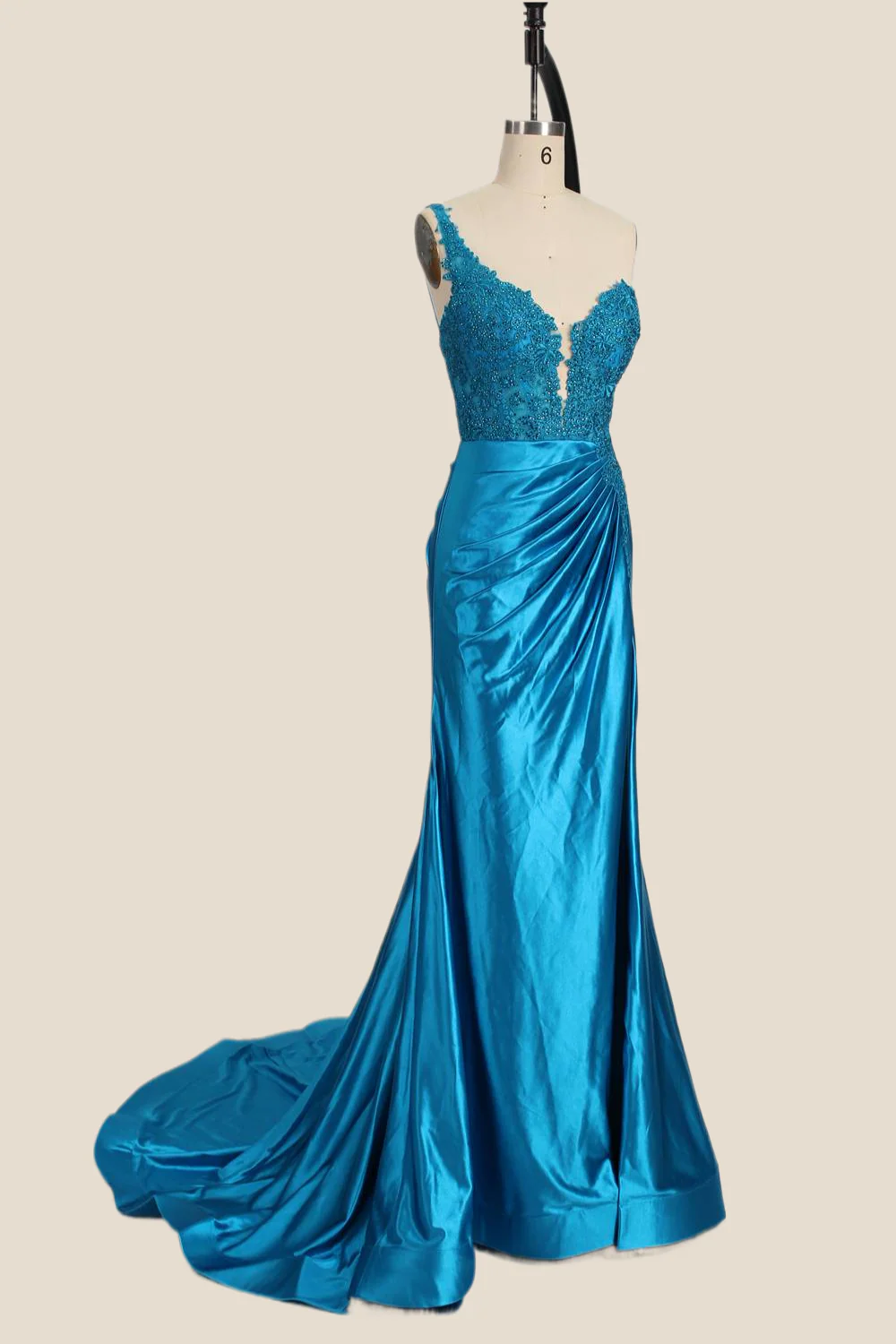 One Shoulder Red Appliques Ruched Mermaid Formal Dress - Image 11