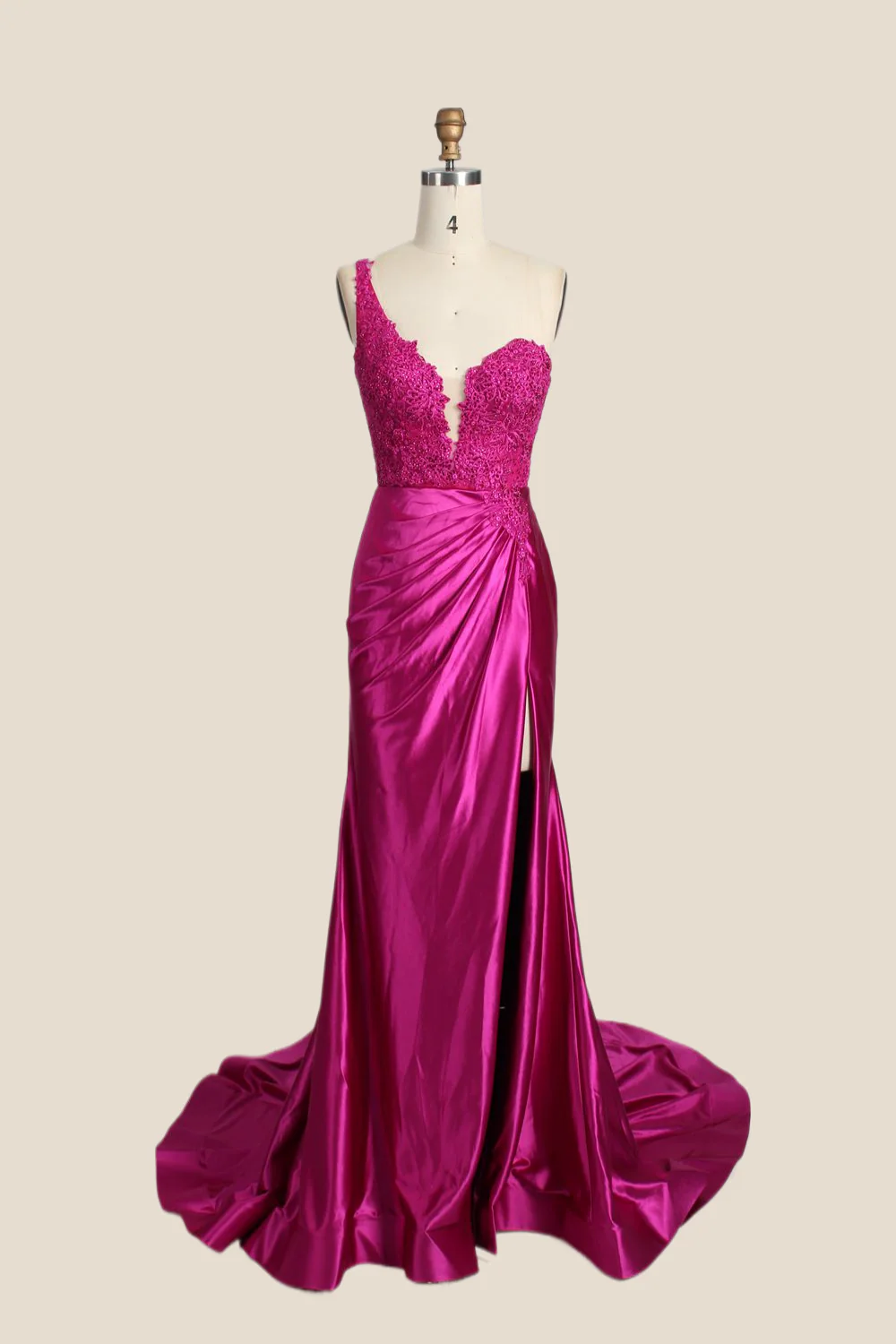 One Shoulder Red Appliques Ruched Mermaid Formal Dress - Image 4