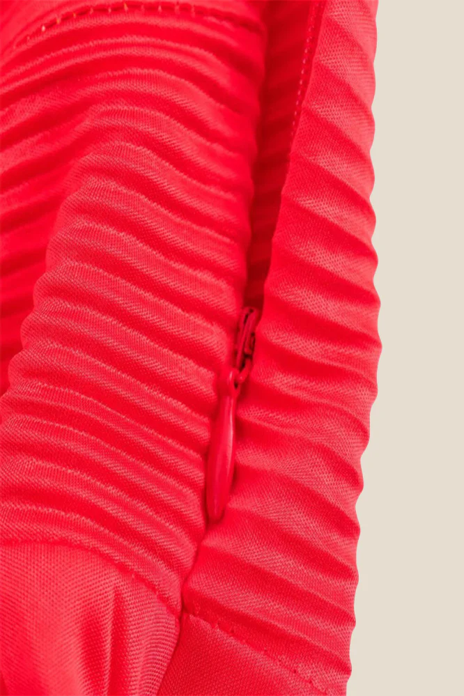 One Shoulder Red High Waist Pleated Long Dress - Image 7