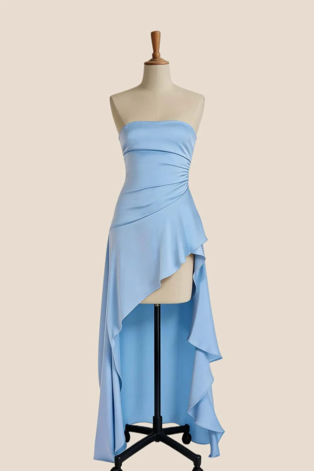 Red Strapless Ruched Slit Dress - Image 4