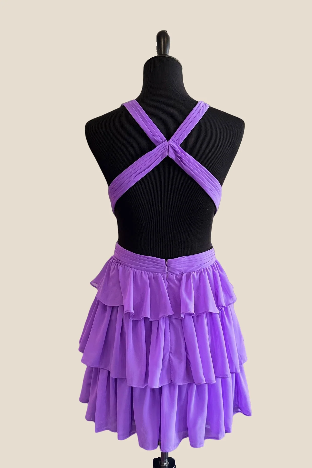 Plunge Neck Purple Tiered Short Dress with Cut-out - Image 2
