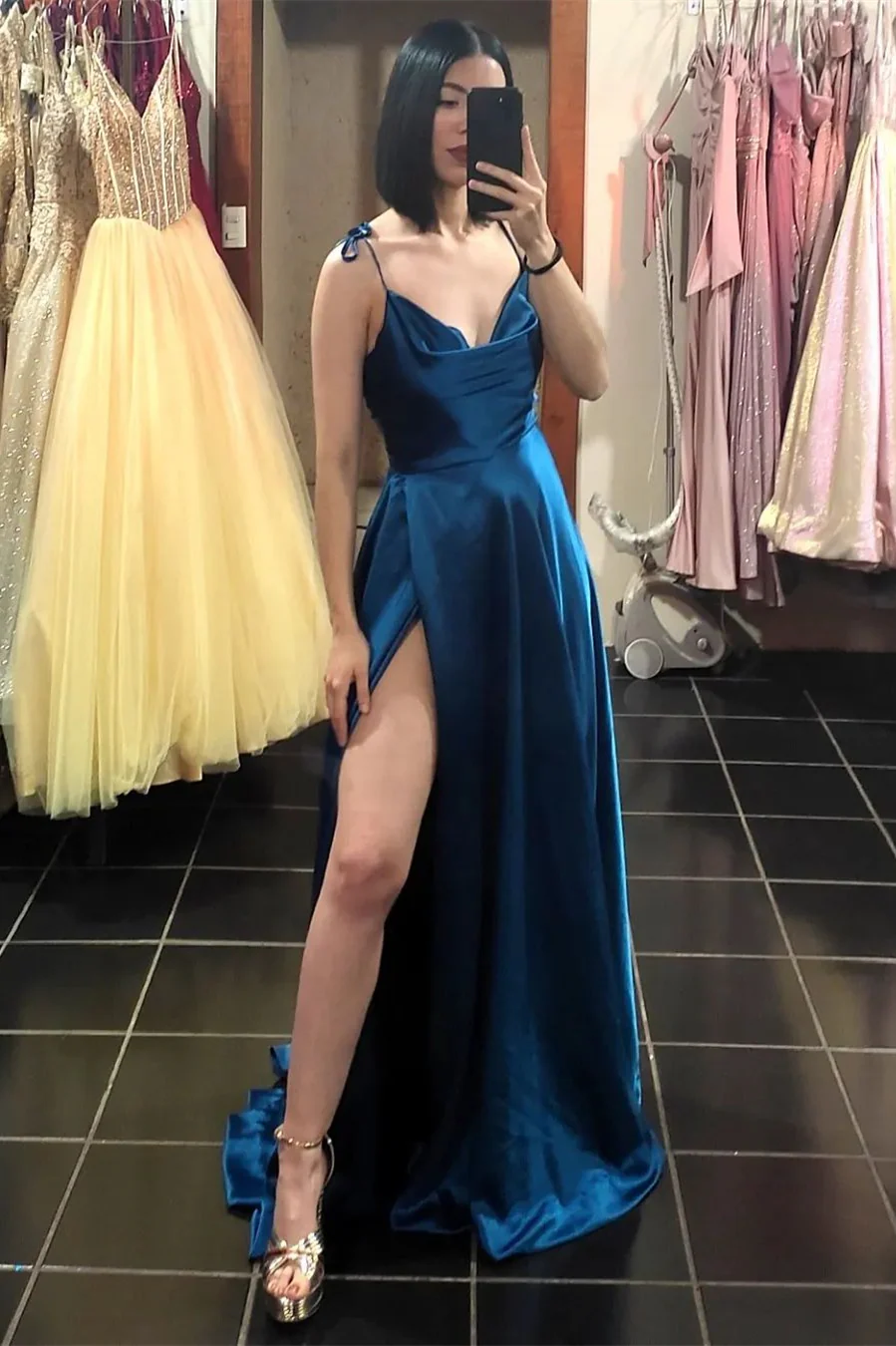 Princess Red A-line Long Dress with Tie Shoulders - Image 15