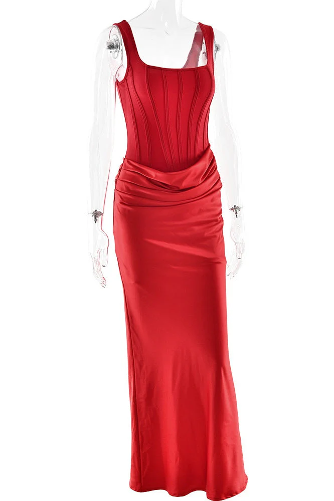 Red Square Neck Draped Fitted Dress - Image 3