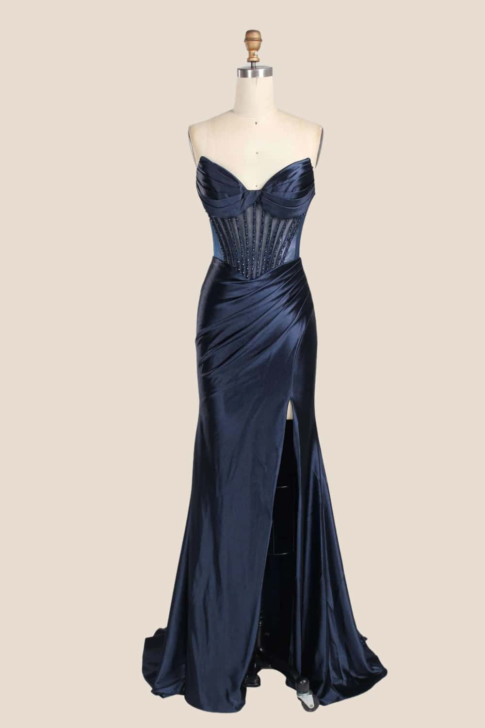 Red Beaded Ruched Satin Fitted Formal Dress - Image 4