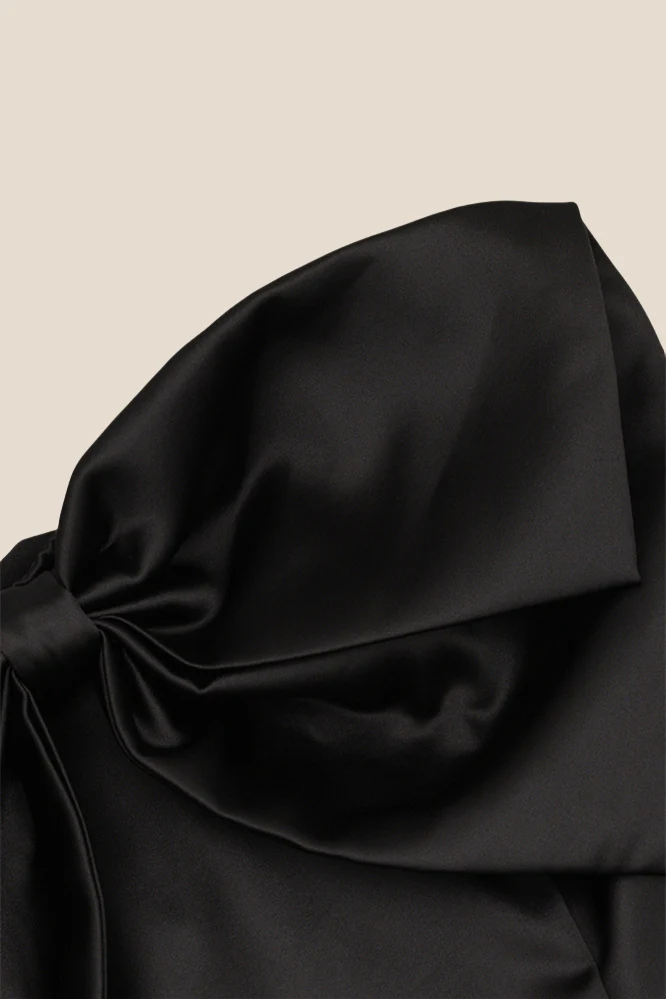 Strapless Black Satin A-line Short Dress with Bow - Image 5