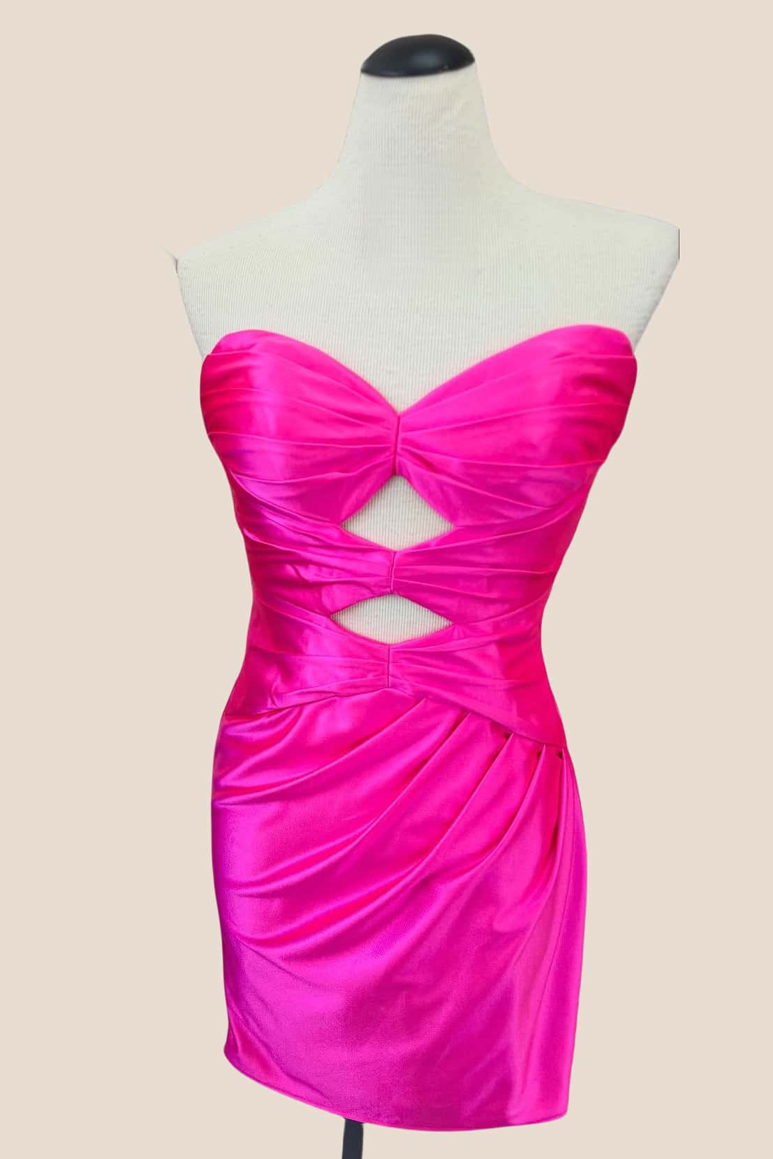 Strapless Green Pleated Short Dress with Keyhole - Image 4