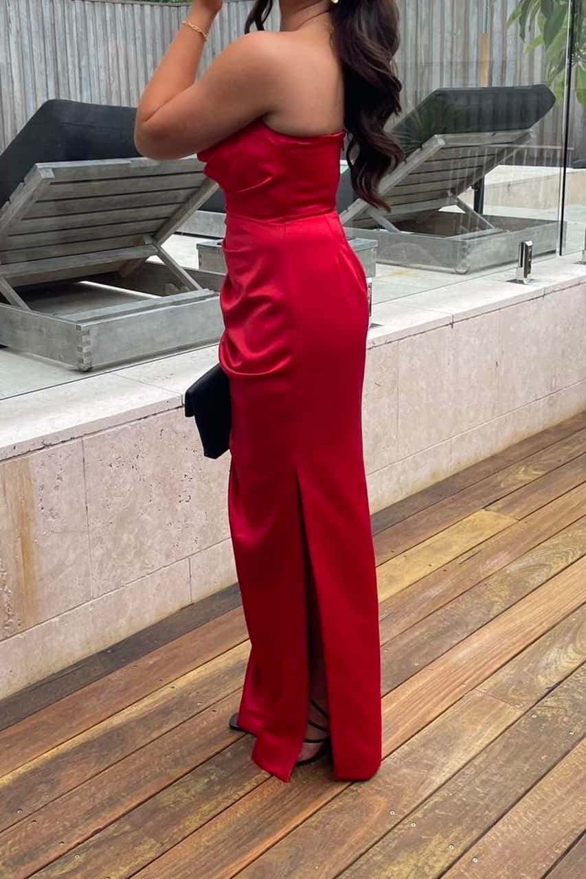 Strapless Red Ruched Long Dress with Slit - Image 3
