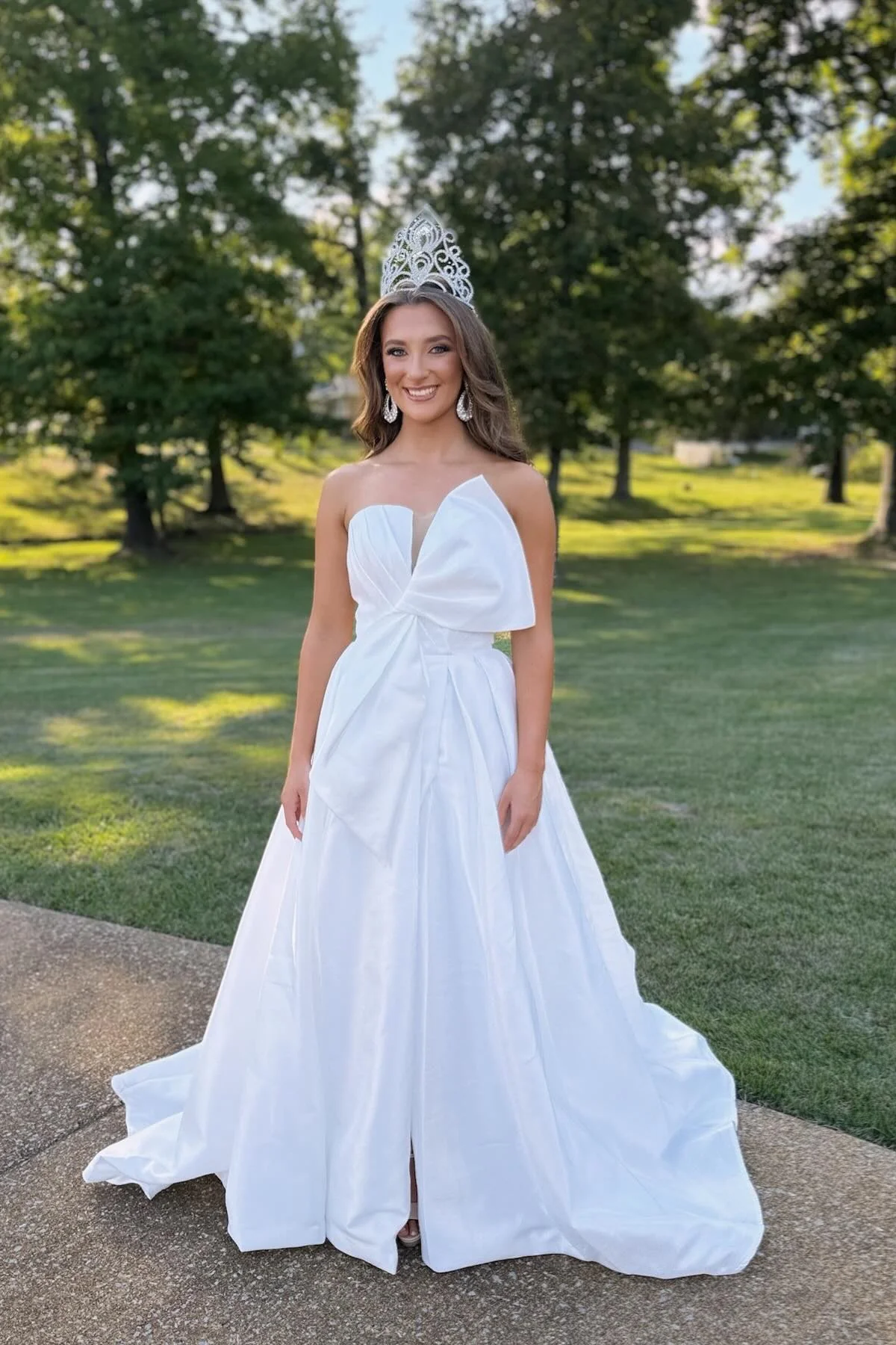 Strapless White A-line Long Formal Dress with Bow - Image 3