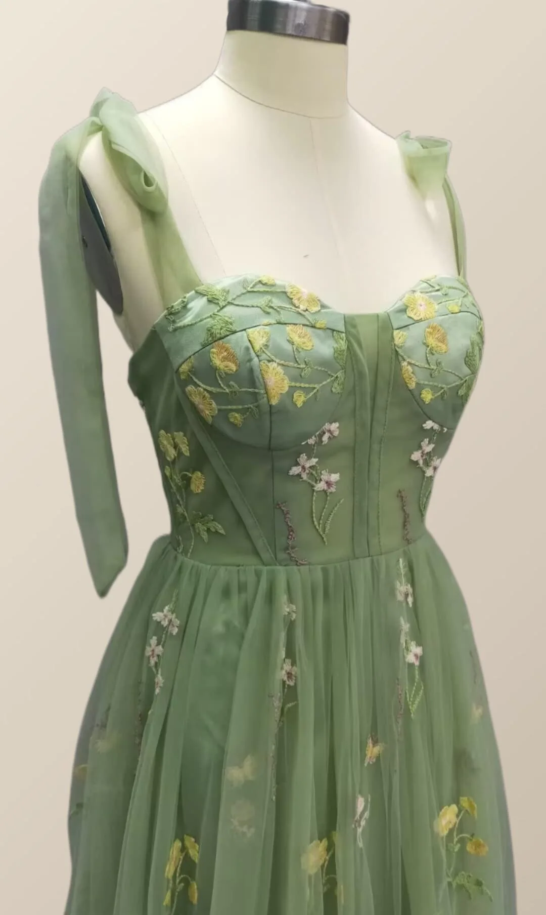 Straps Green Floral Short Princess Dress - Image 4