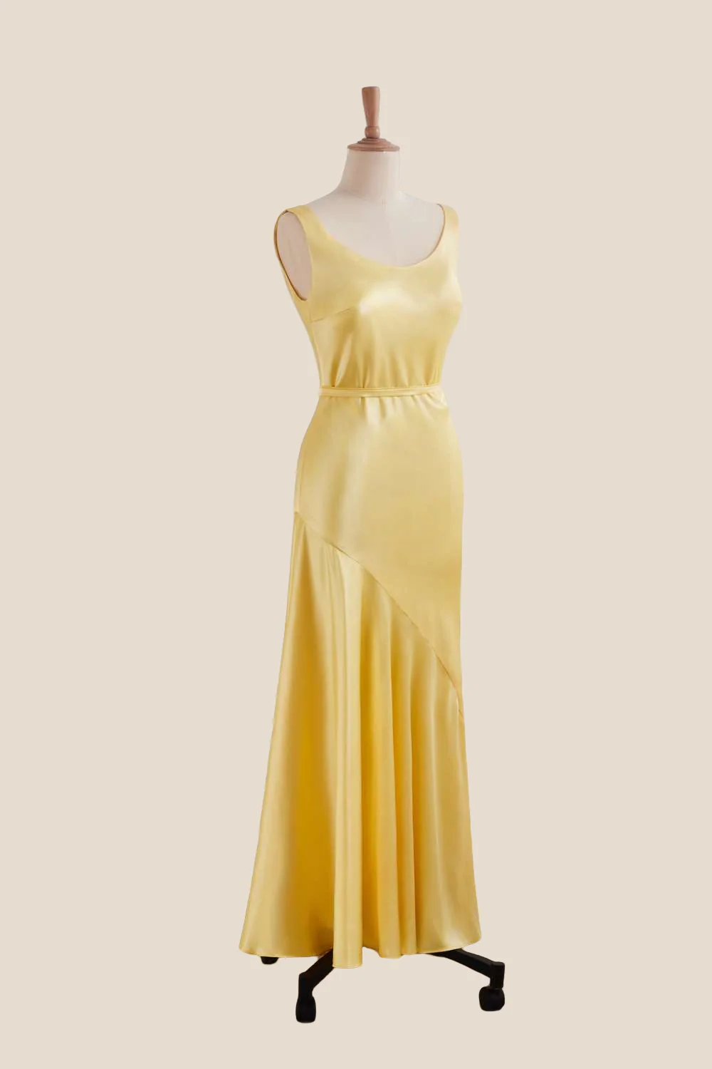Straps Yellow Open Back Long Dress with Belt - Image 3