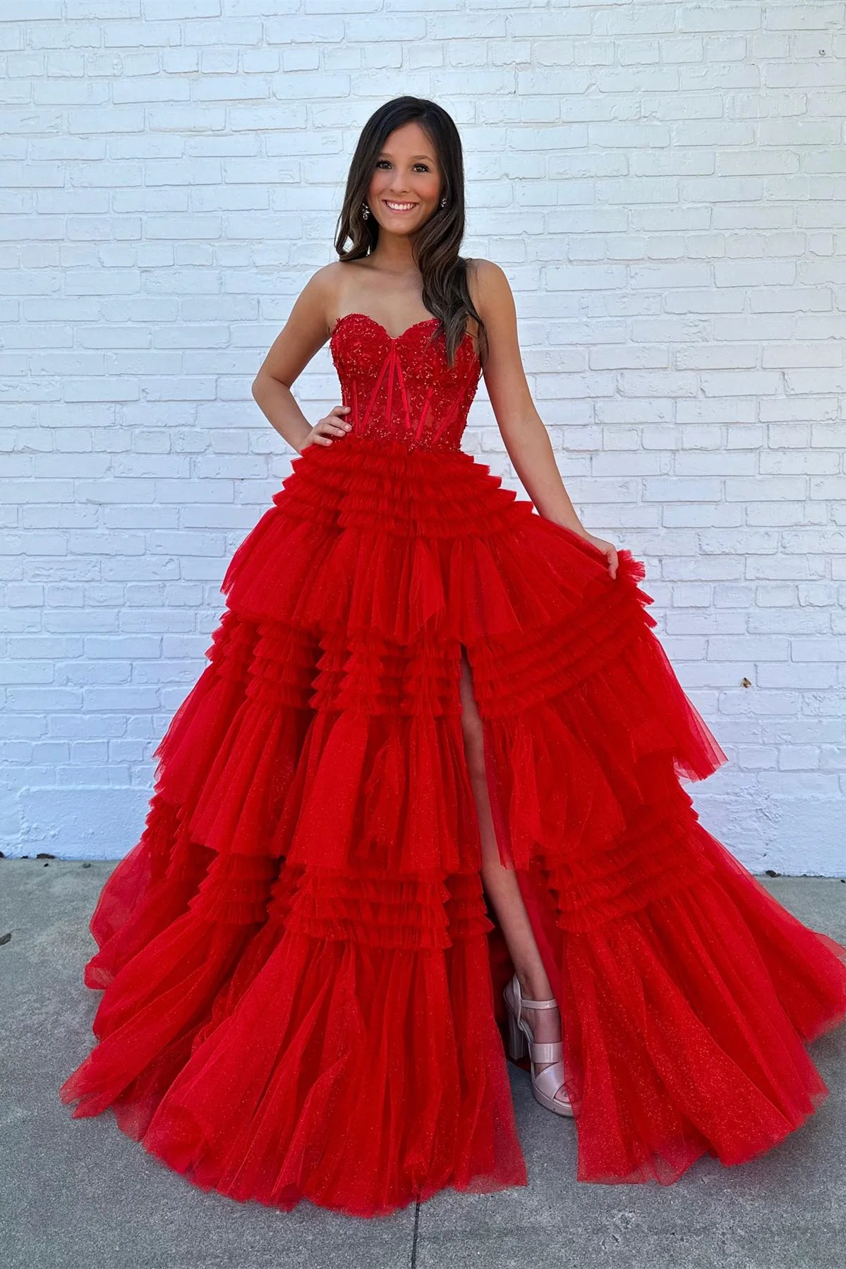 Sweetheart Black Lace Appliques Tiered Long Formal Dress - Image 3