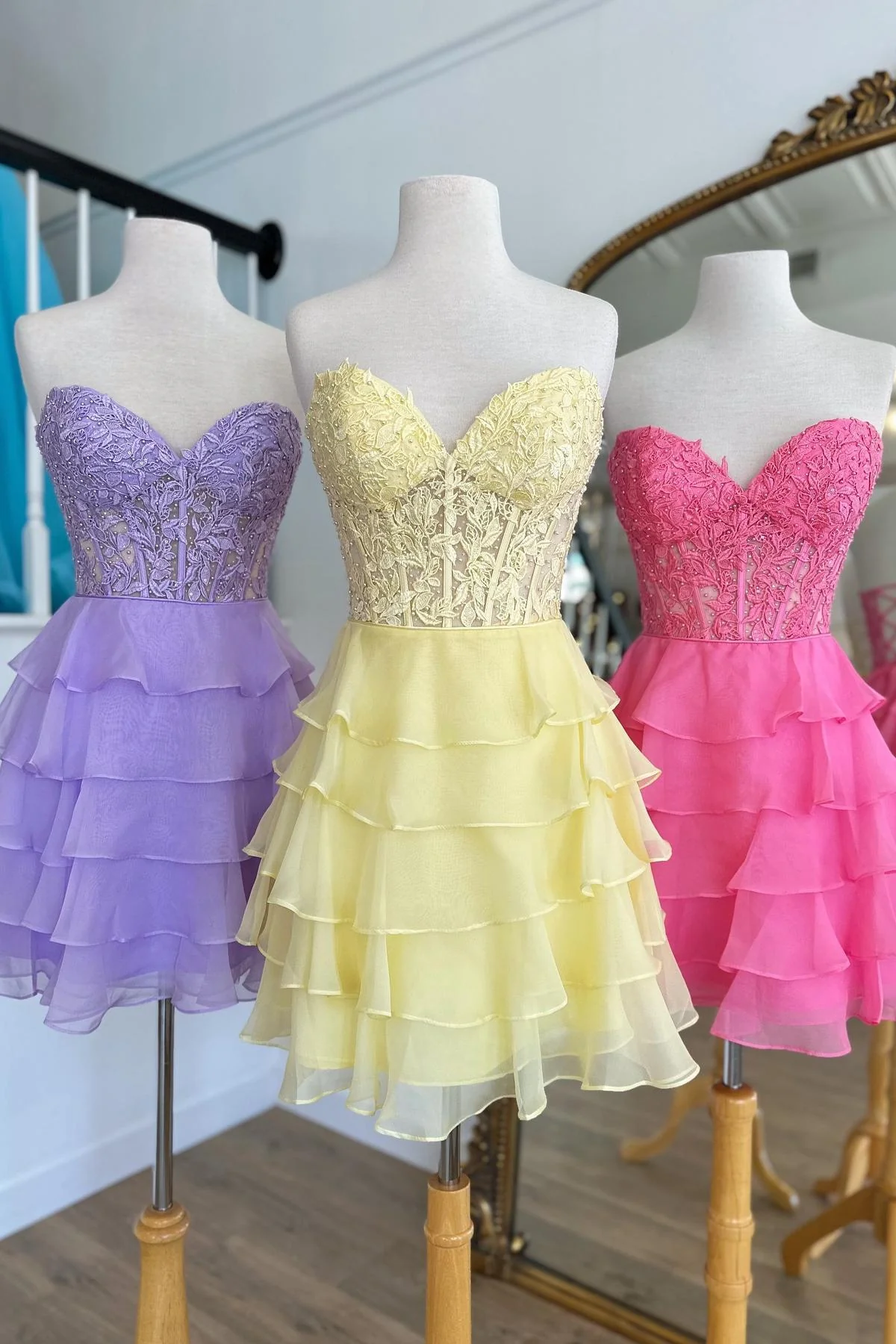 Sweetheart Yellow Appliques Tiered Short Dress - Image 6