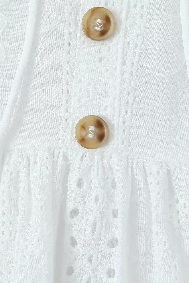 Sweetheart White Button Front Short Dress - Image 10