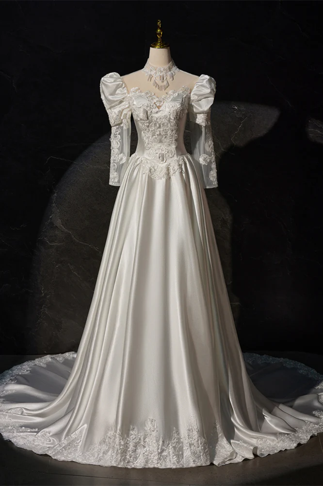 Long Sleeves White Satin Embroidery Wedding Gown
