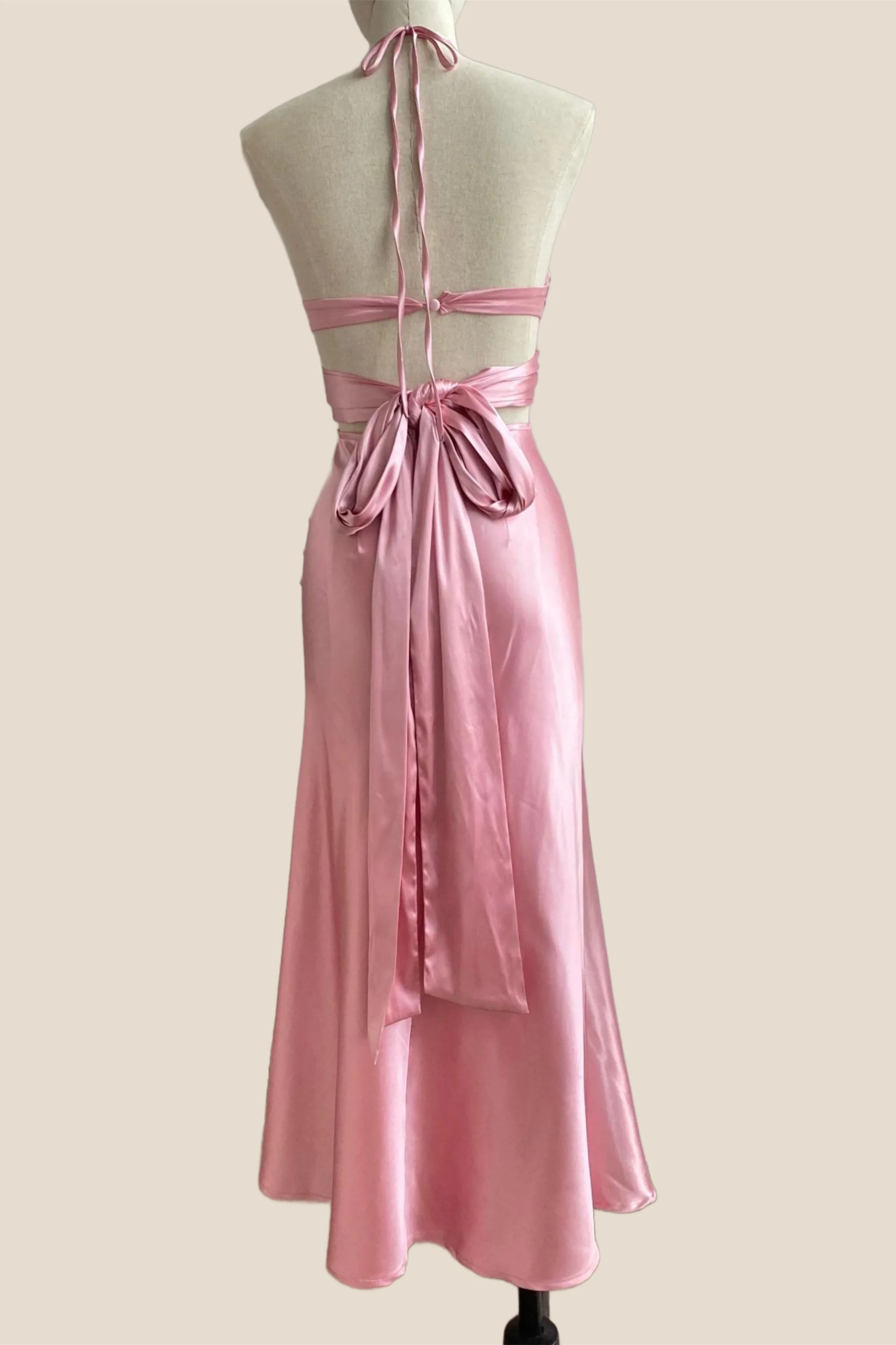 Twist Pink Cutout Halter Midi Dress - Image 3