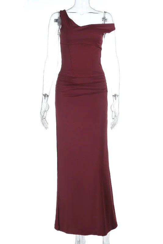 Two Piece Burgundy One Shoulder Fitted Dress - Image 4