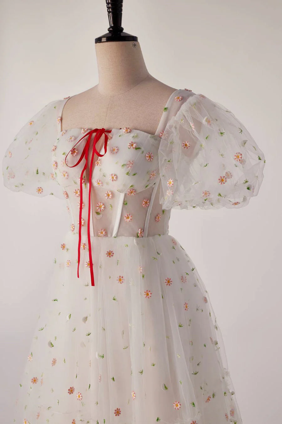 US 2 Short Sleeves White Floral Long Formal Gown - Image 4
