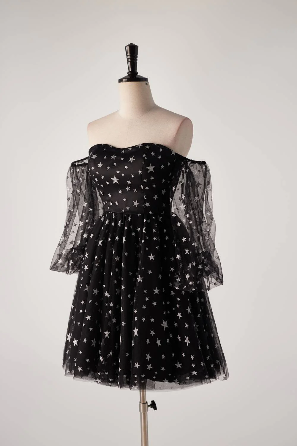 US 2 Sweetheart Black Stars Short Dress with Puff Sleeves - Image 4