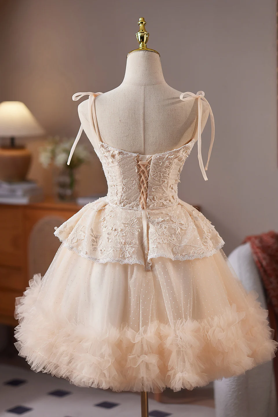 V-neck Champagne Appliques Tulle Short Dress - Image 2